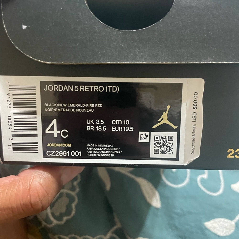 Jordan Retro 5 4c
